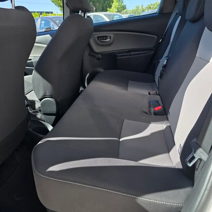 Toyota yaris occasion — photo 8