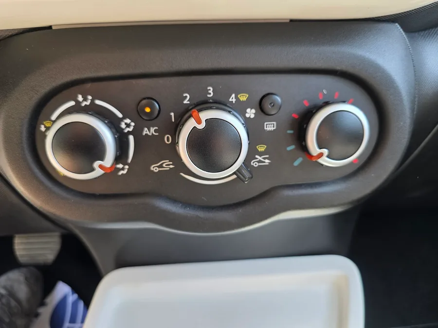 Renault Twingo occasion — photo 9