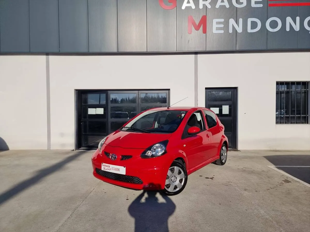 Toyota AYGO 2008 — photo 2