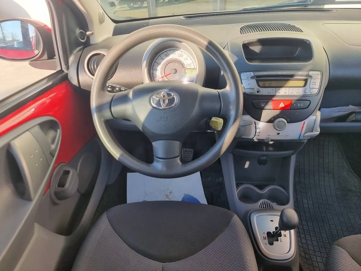 Toyota AYGO 2008 — photo 6