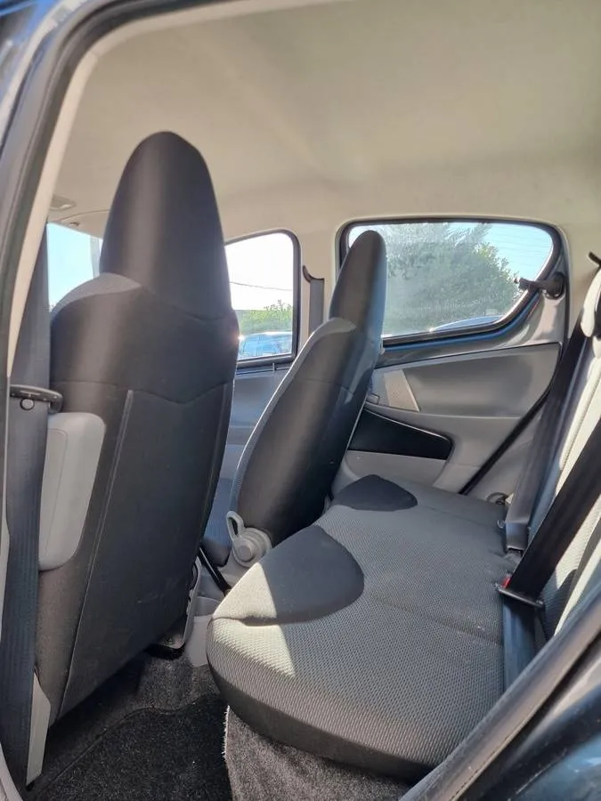 Toyota AYGO 2008 — photo 8
