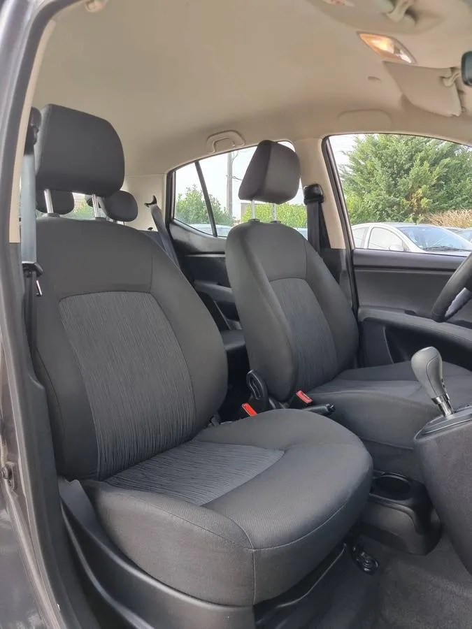 Hyundai i10 2012 — photo 5