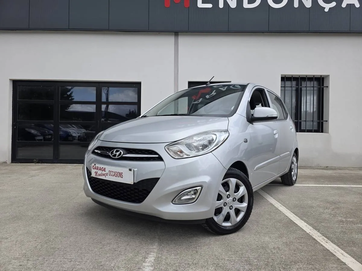 Hyundai i10 2011 — photo 2