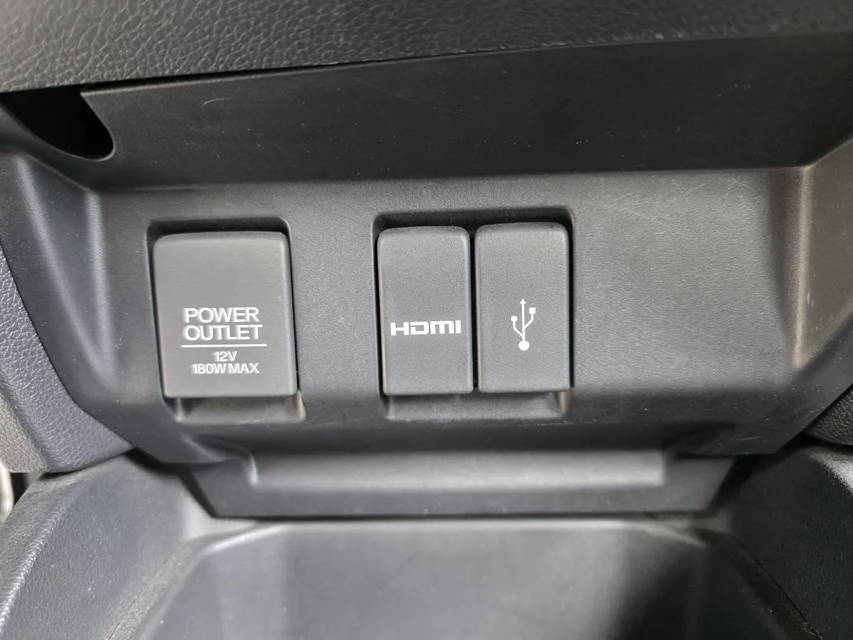 Honda Jazz 2016 — photo 9