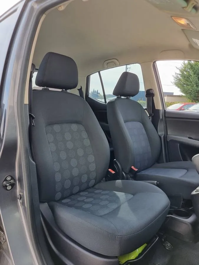 Hyundai i10 2010 — photo 5