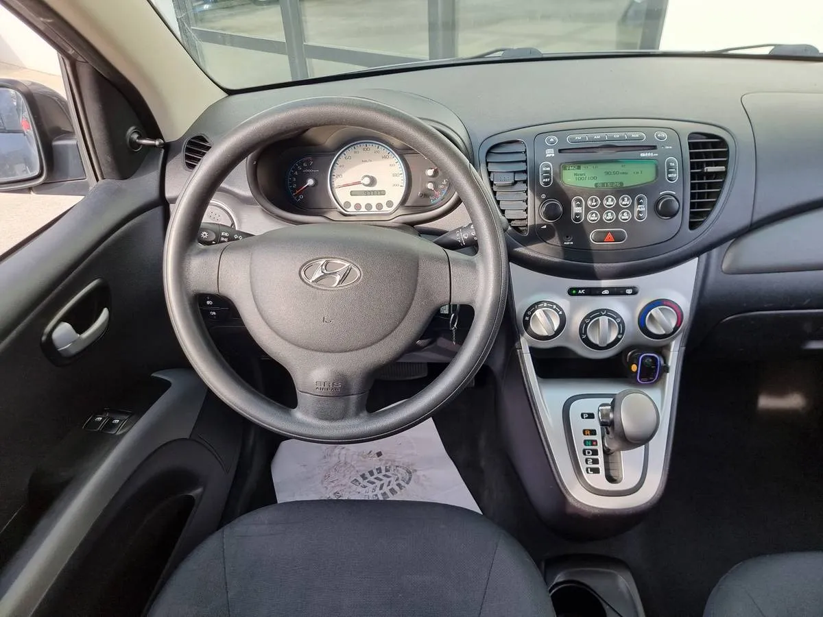 Hyundai i10 2010 — photo 6