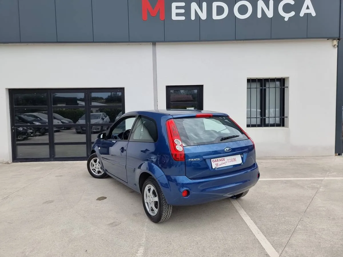 Ford Fiesta 2008 — photo 4