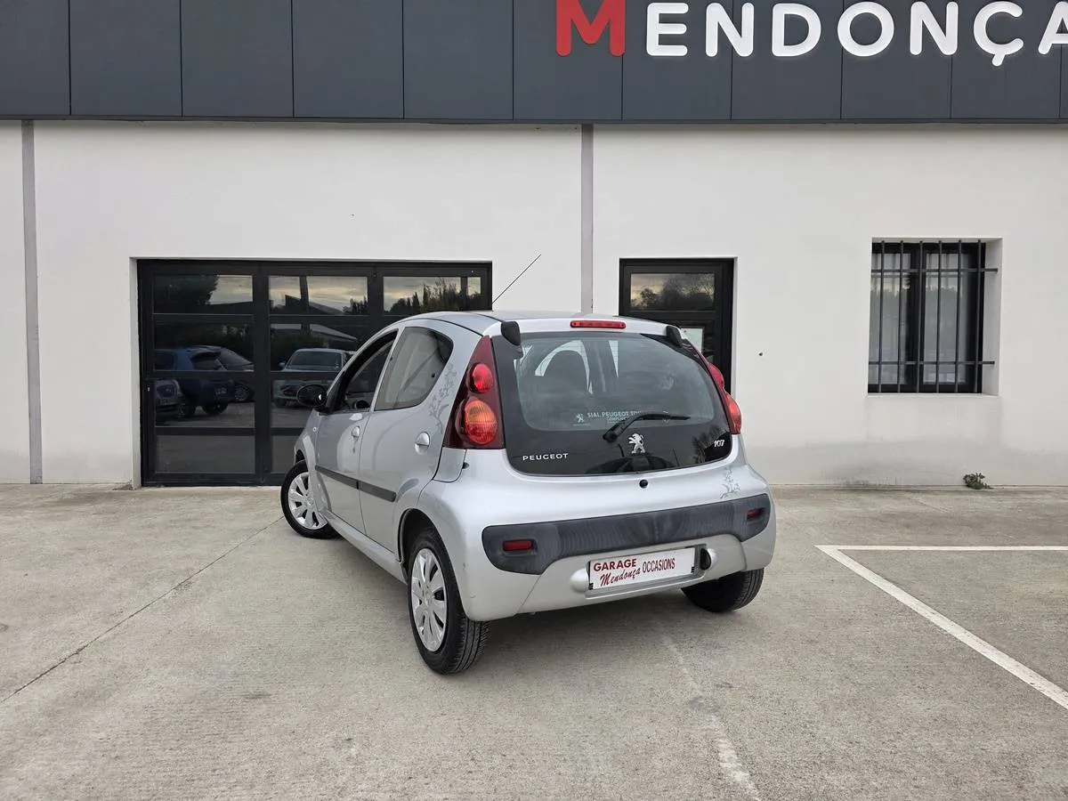 Peugeot 107 2014 — photo 3