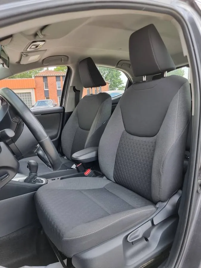 Toyota Yaris 2020 — photo 5