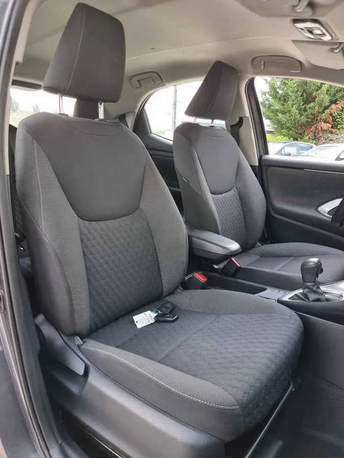 Toyota Yaris 2020 — photo 7