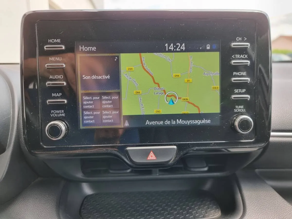 Toyota Yaris 2020 — photo 9