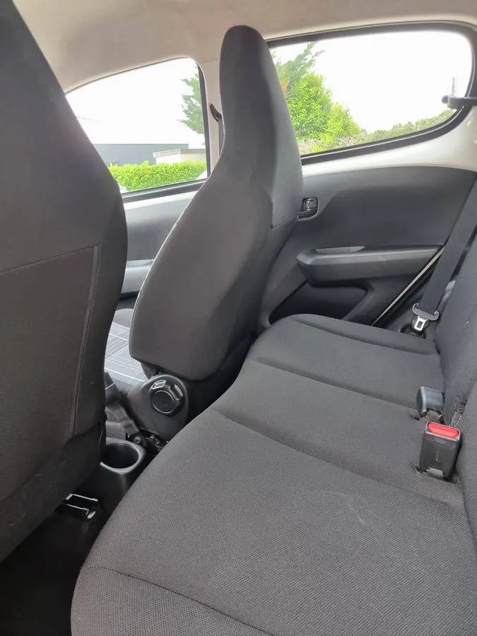 Peugeot 108 2016 — photo 8