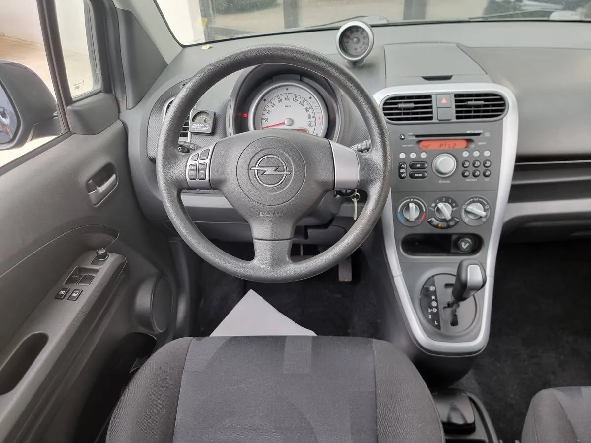 Opel Agila 2009 — photo 6