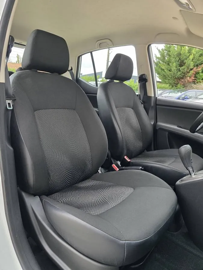 Hyundai i10 2013 — photo 7