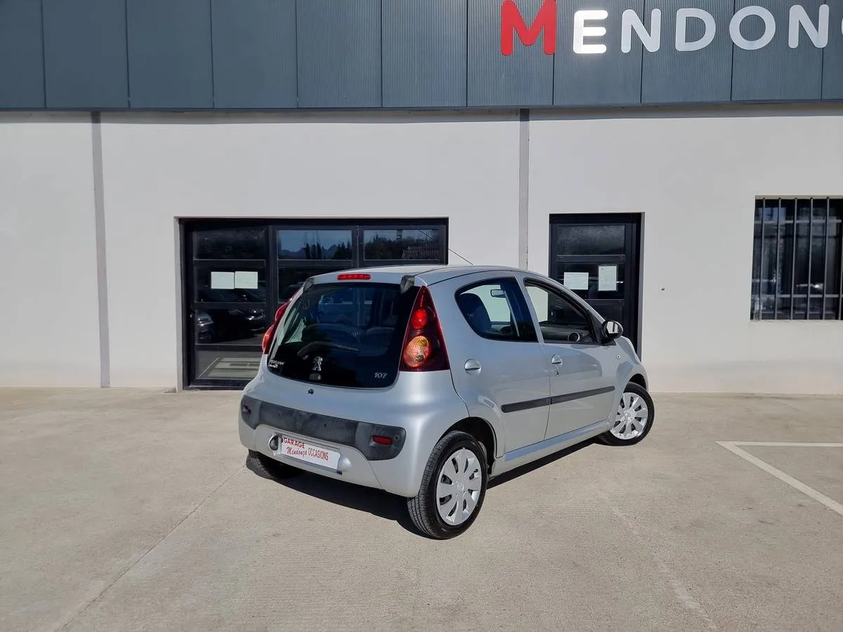 Peugeot 107 2012 — photo 3