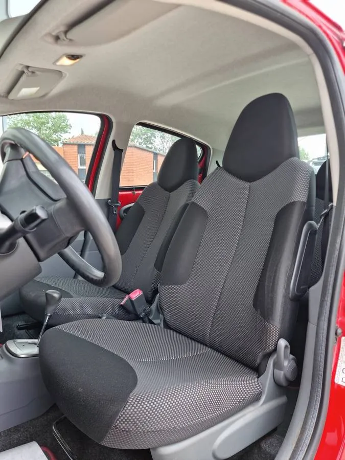 Toyota AYGO 2009 — photo 7