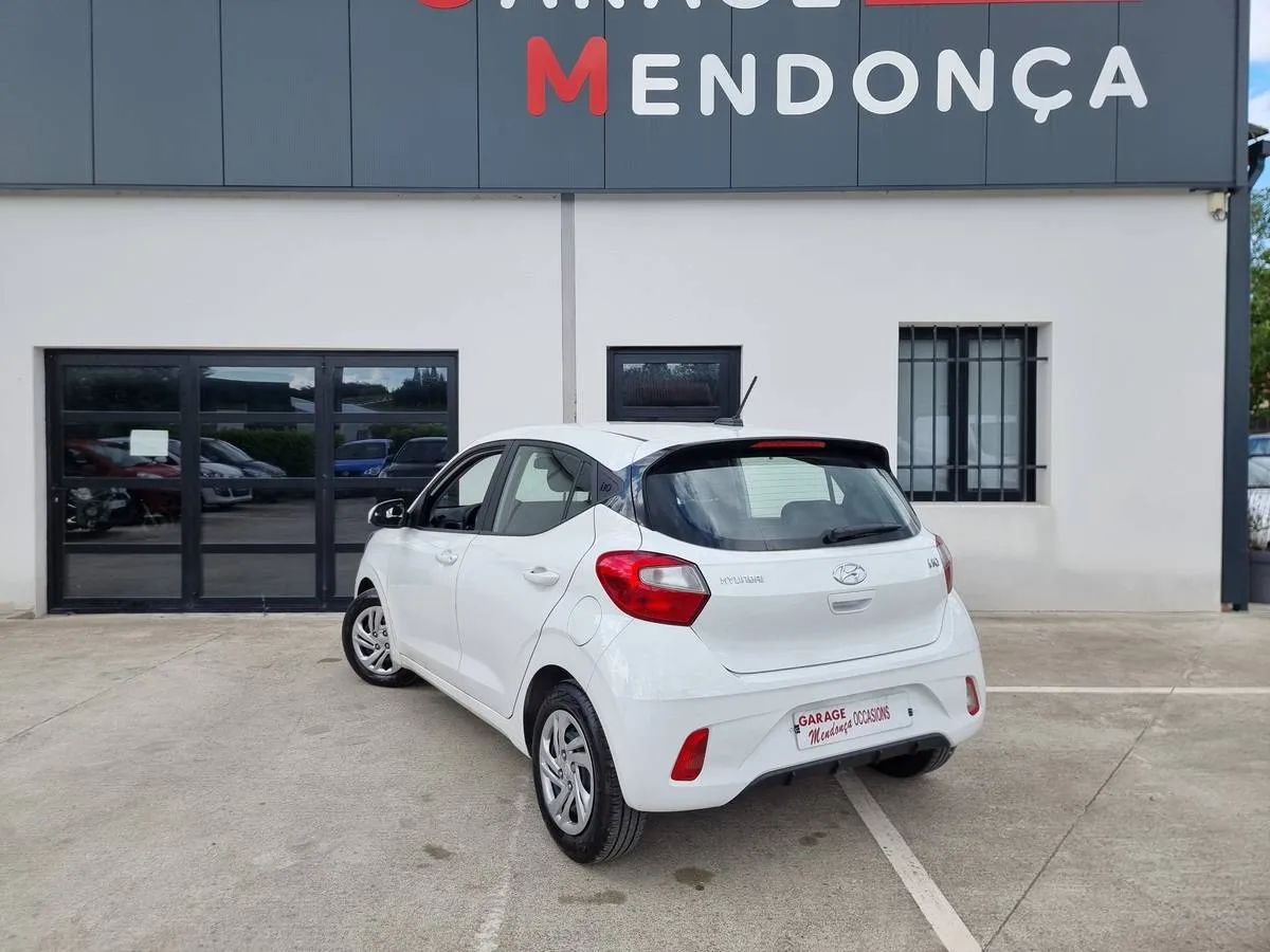 Hyundai i10 2022 — photo 3