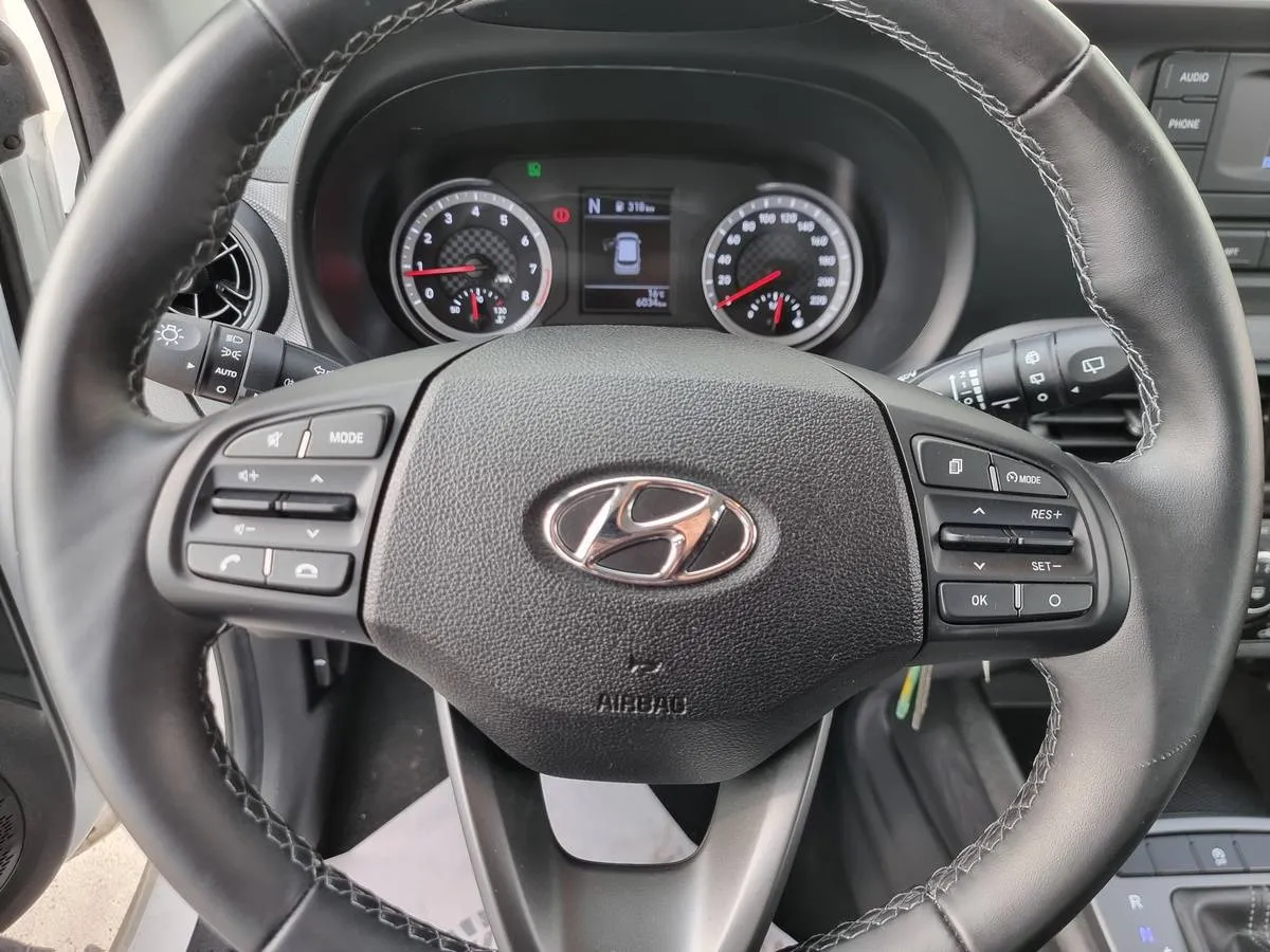 Hyundai i10 2022 — photo 9
