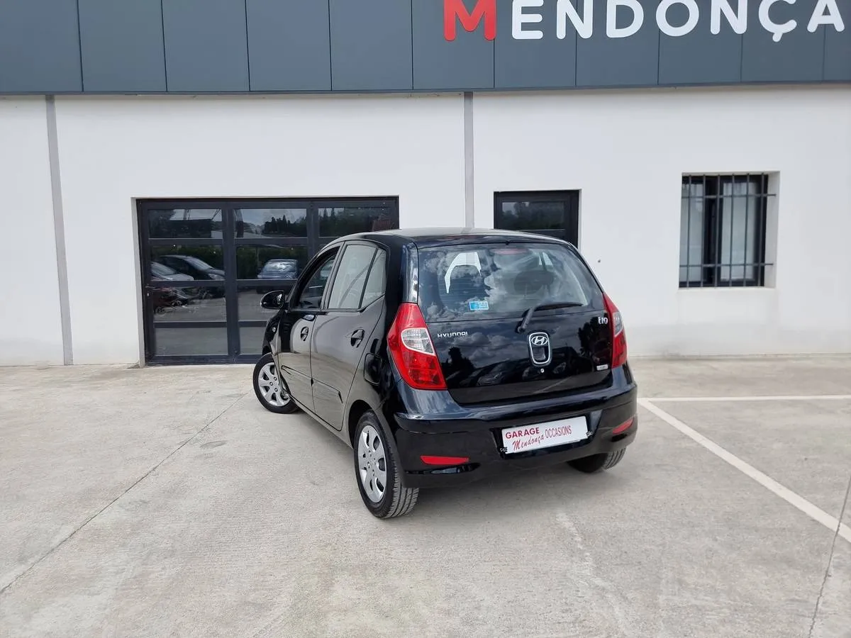 Hyundai i10 2011 — photo 3