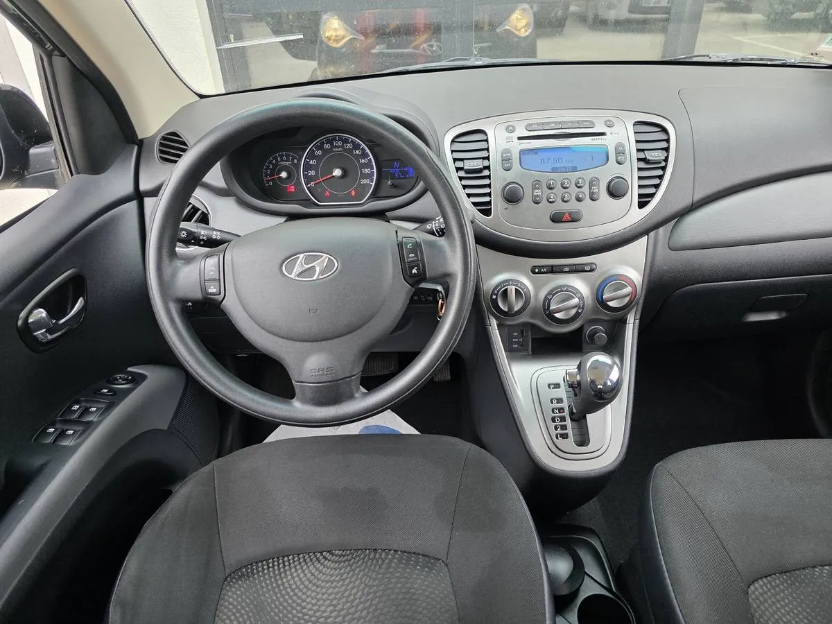 Hyundai i10 2011 — photo 6