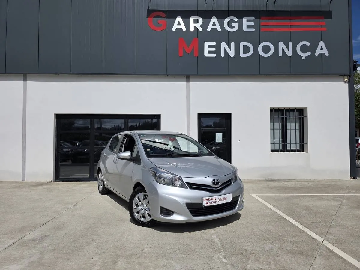 Toyota Yaris 2011