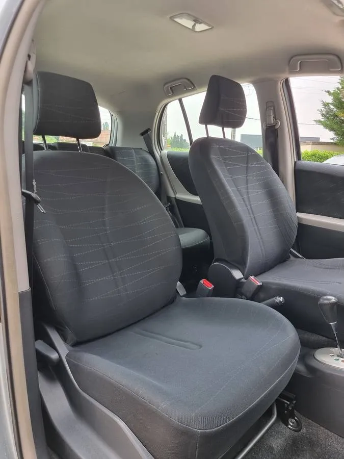 Toyota Yaris 2008 — photo 7
