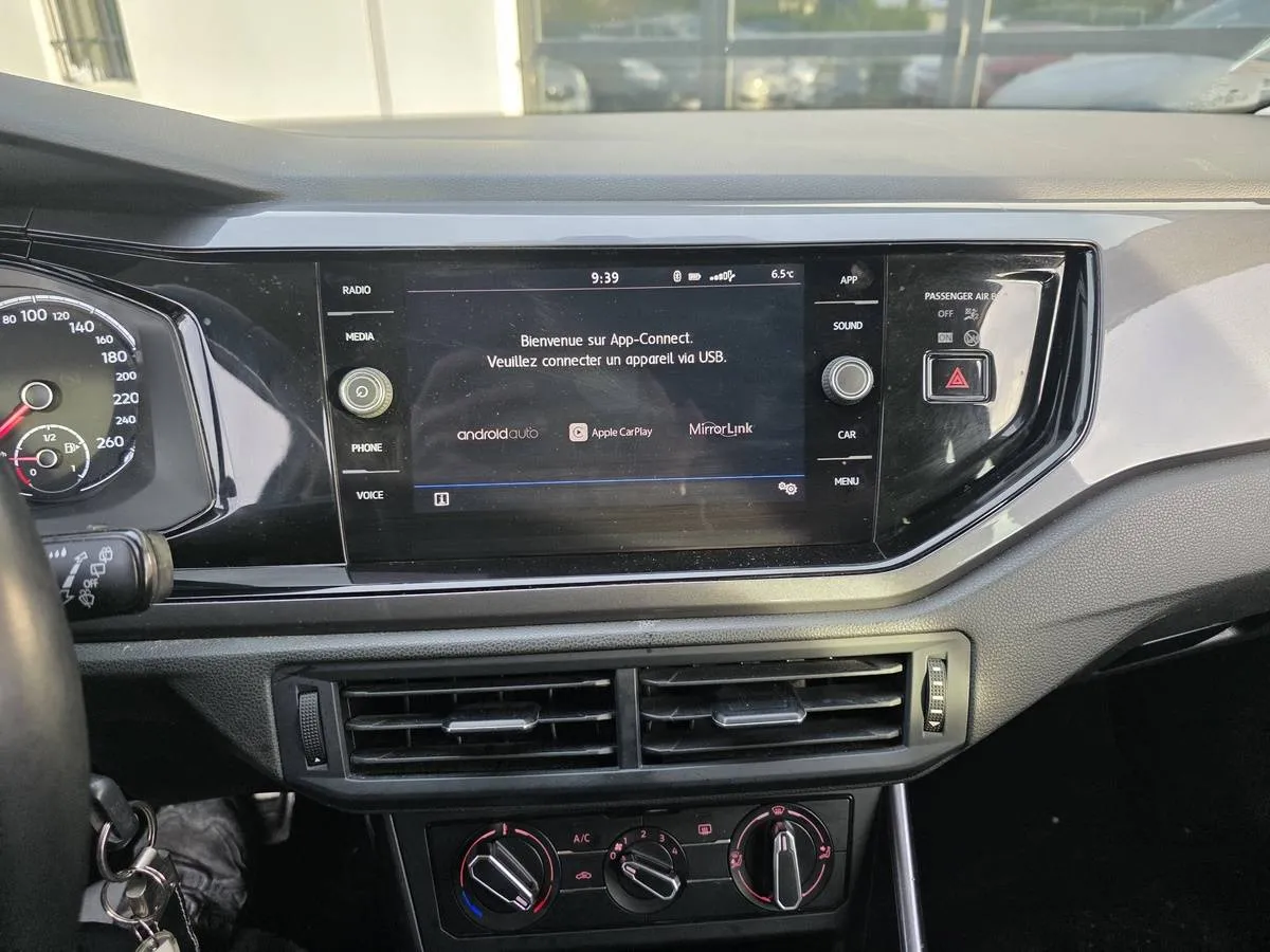 Volkswagen Polo 2019 — photo 9